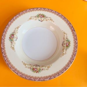 4 Vintage R.C Made In Japan Appx 8”Pasta/ Soup Plates Set Of 4 Pre-Owned